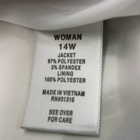 Dress Barn Crop Floral Blazer Size 14W. Vest and skirt sold separately - Picture 10 of 11